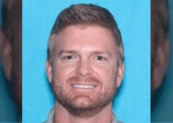 Oregon podiatrist charged with fondling patients – Law Officer